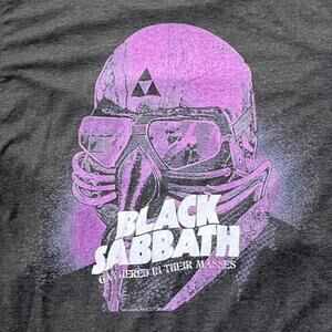 Black Sabbath Preowned Large Band T-shirt